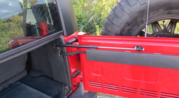 Mola à gás porta traseira Wrangler JK